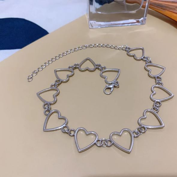 Chokerji Hearts