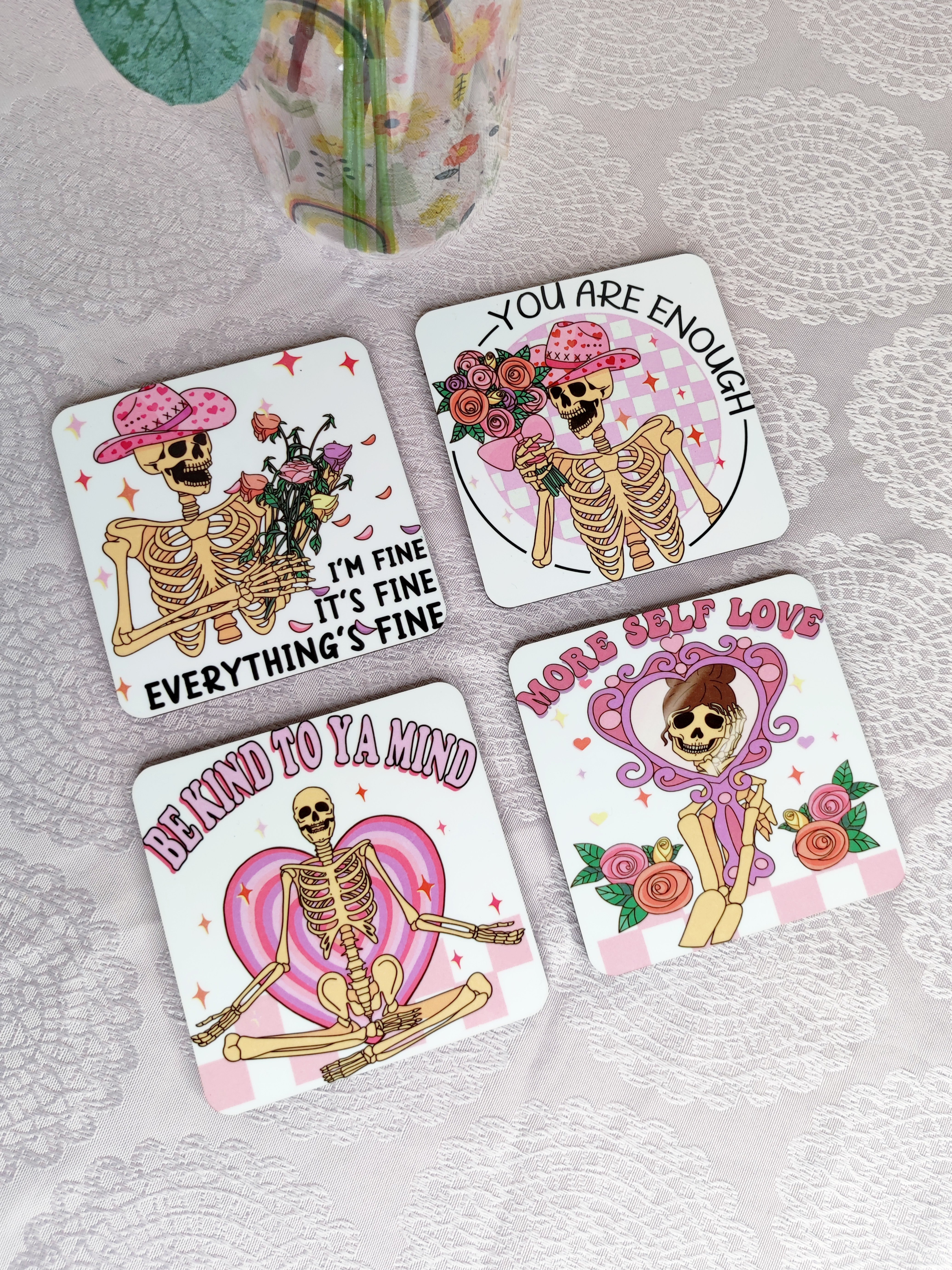 Set 4 podstavkov za kozarce: SELF LOVE PINK