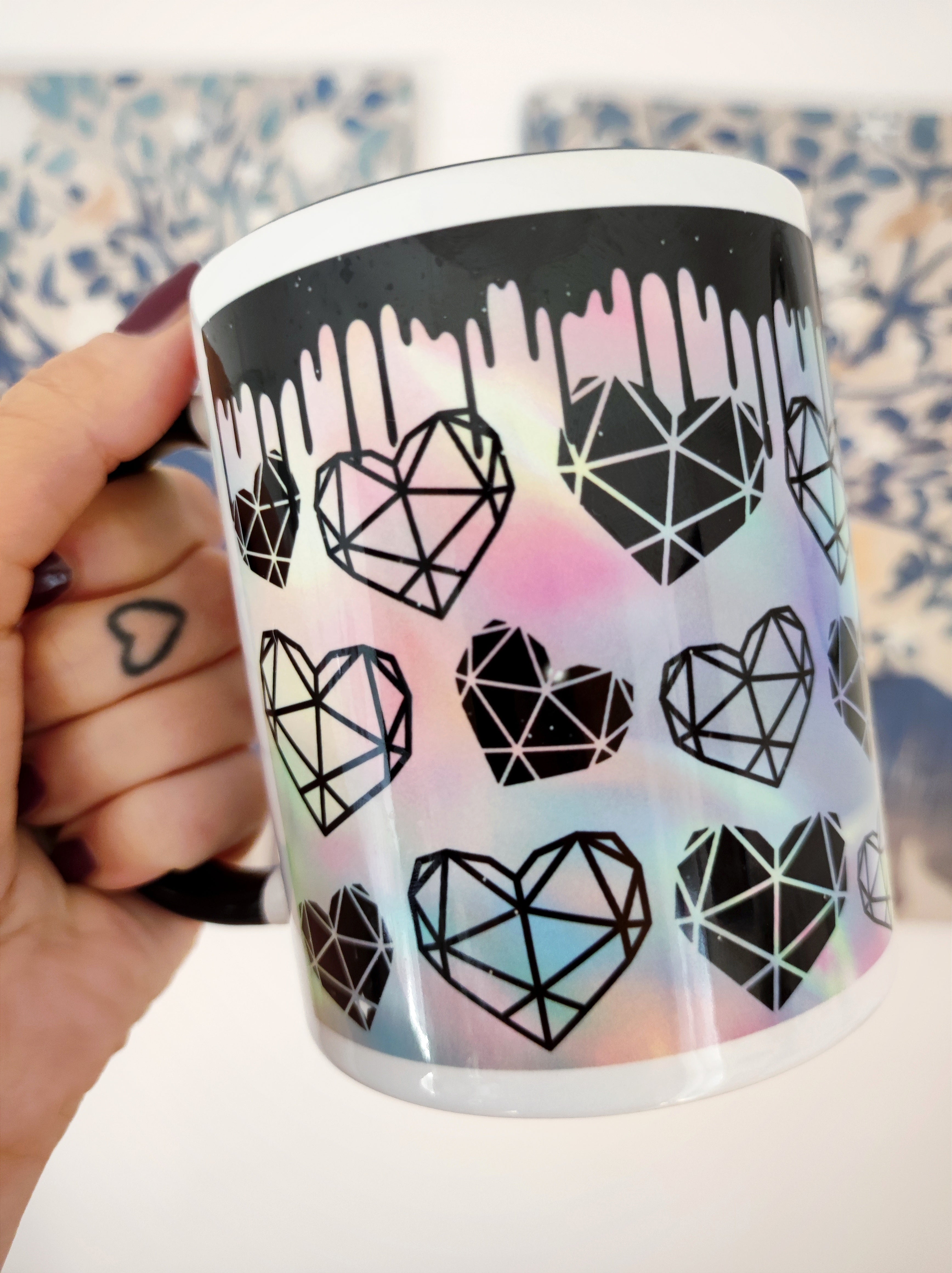 Ceramic cup - Black hearts rainbow